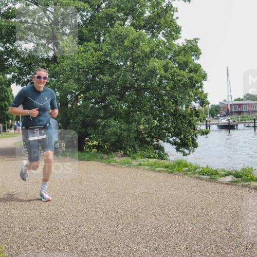 22.06.2025 - Viking Triathlon KatJ http://msf.ph/oto/8129053 22.06.2025 13:55:15 Laufen 24 meine-sportfotos.de