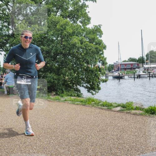 22.06.2025 - Viking Triathlon KatJ http://msf.ph/oto/8129060 22.06.2025 13:55:15 Laufen 24 meine-sportfotos.de