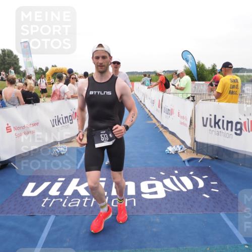 22.06.2025 - Viking Triathlon MichiJ http://msf.ph/oto/8129073 22.06.2025 15:27:34 Ziel 487, 513 meine-sportfotos.de