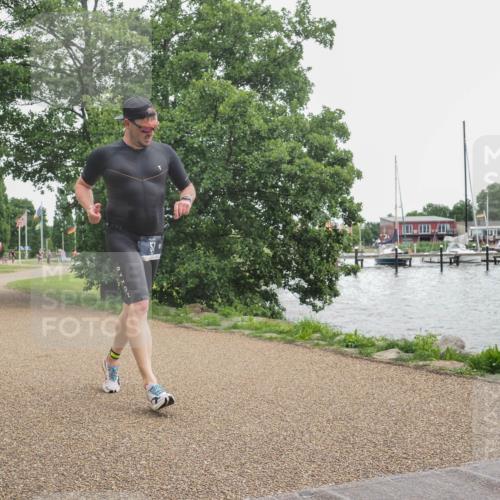 22.06.2025 - Viking Triathlon KatJ http://msf.ph/oto/8129080 22.06.2025 15:40:19 Laufen 51 meine-sportfotos.de