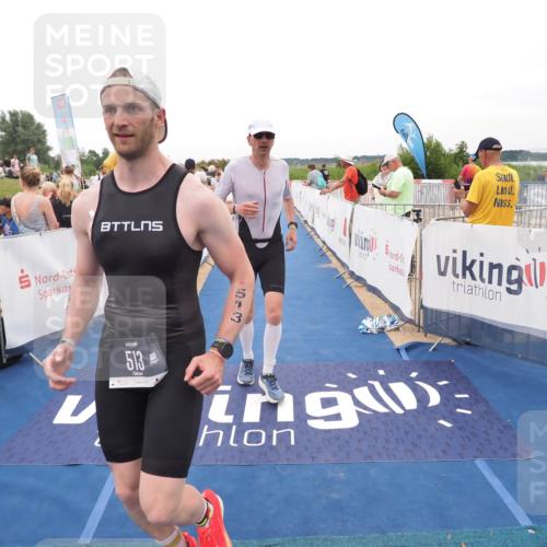 22.06.2025 - Viking Triathlon MichiJ http://msf.ph/oto/8129082 22.06.2025 15:27:34 Ziel 487, 513 meine-sportfotos.de