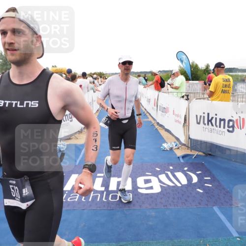 22.06.2025 - Viking Triathlon MichiJ http://msf.ph/oto/8129090 22.06.2025 15:27:34 Ziel 487, 513 meine-sportfotos.de