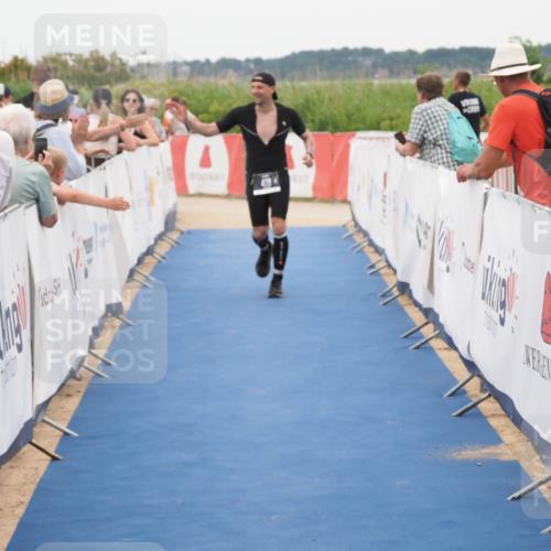 22.06.2025 - Viking Triathlon MichiJ http://msf.ph/oto/8129099 22.06.2025 15:27:43 Ziel 419 meine-sportfotos.de