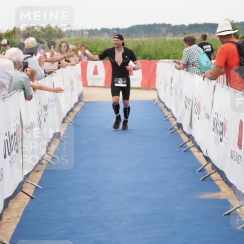 22.06.2025 - Viking Triathlon MichiJ http://msf.ph/oto/8129102 22.06.2025 15:27:43 Ziel 419 meine-sportfotos.de