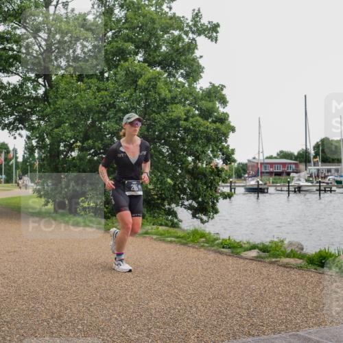 22.06.2025 - Viking Triathlon KatJ http://msf.ph/oto/8129160 22.06.2025 15:40:46 Laufen 285 meine-sportfotos.de