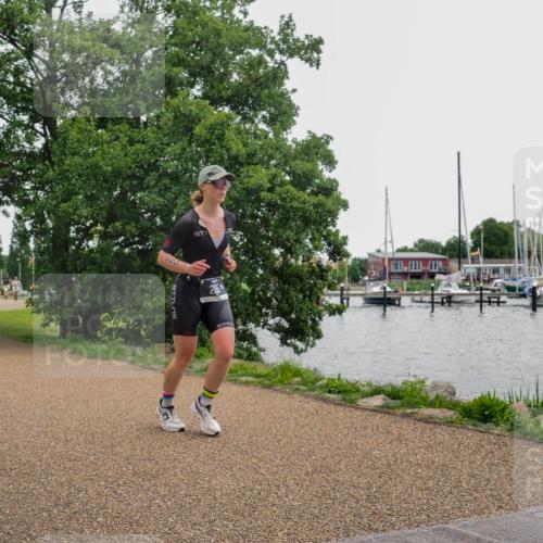 22.06.2025 - Viking Triathlon KatJ http://msf.ph/oto/8129167 22.06.2025 15:40:46 Laufen 285 meine-sportfotos.de