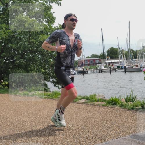 22.06.2025 - Viking Triathlon KatJ http://msf.ph/oto/8129168 22.06.2025 13:55:31 Laufen 161, 549, 652 meine-sportfotos.de
