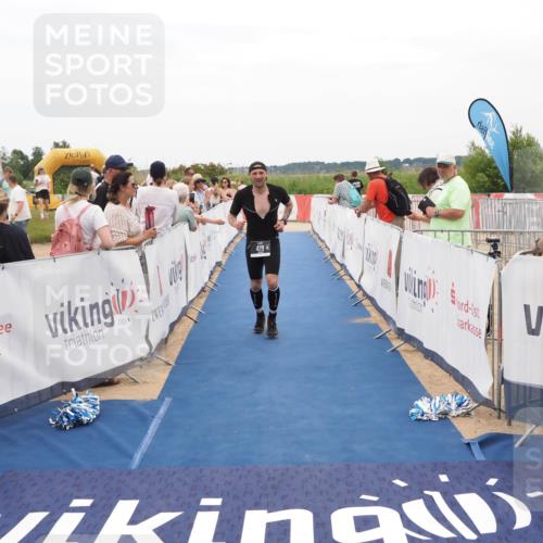 22.06.2025 - Viking Triathlon MichiJ http://msf.ph/oto/8129169 22.06.2025 15:27:46 Ziel 419 meine-sportfotos.de