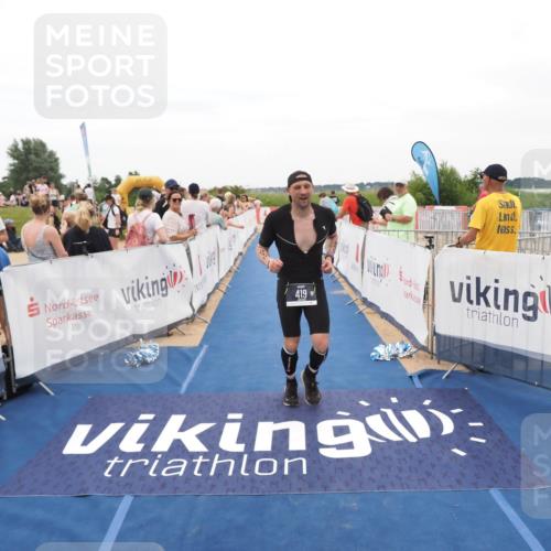 22.06.2025 - Viking Triathlon MichiJ http://msf.ph/oto/8129202 22.06.2025 15:27:47 Ziel 419 meine-sportfotos.de