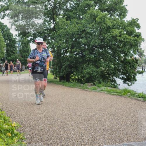22.06.2025 - Viking Triathlon KatJ http://msf.ph/oto/8129219 22.06.2025 15:41:29 Laufen 116, 633 meine-sportfotos.de