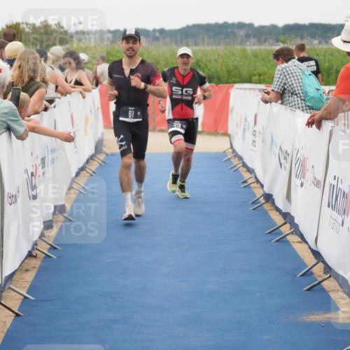22.06.2025 - Viking Triathlon MichiJ http://msf.ph/oto/8129243 22.06.2025 15:28:02 Ziel 61, 313 meine-sportfotos.de