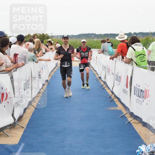 22.06.2025 - Viking Triathlon MichiJ http://msf.ph/oto/8129264 22.06.2025 15:28:03 Ziel 61, 313 meine-sportfotos.de