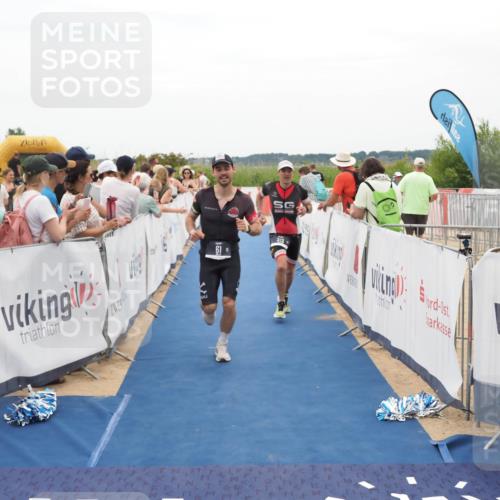 22.06.2025 - Viking Triathlon MichiJ http://msf.ph/oto/8129294 22.06.2025 15:28:04 Ziel 61, 313 meine-sportfotos.de