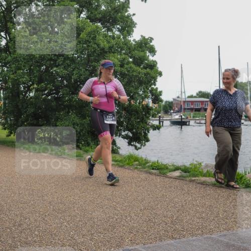 22.06.2025 - Viking Triathlon KatJ http://msf.ph/oto/8129319 22.06.2025 15:41:38 Laufen 503 meine-sportfotos.de