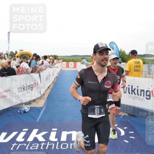 22.06.2025 - Viking Triathlon MichiJ http://msf.ph/oto/8129330 22.06.2025 15:28:05 Ziel 61, 313 meine-sportfotos.de