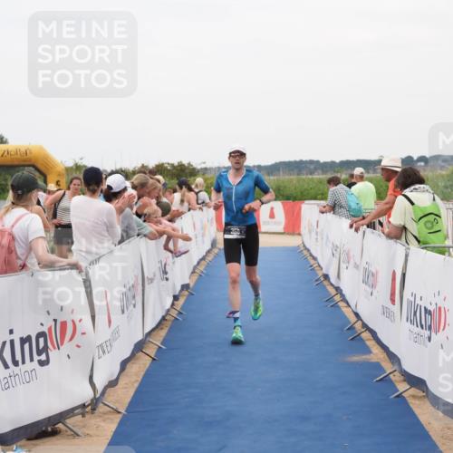 22.06.2025 - Viking Triathlon MichiJ http://msf.ph/oto/8129361 22.06.2025 15:28:29 Ziel 157, 350 meine-sportfotos.de