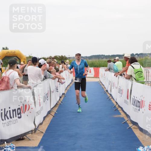 22.06.2025 - Viking Triathlon MichiJ http://msf.ph/oto/8129364 22.06.2025 15:28:29 Ziel 157, 350 meine-sportfotos.de