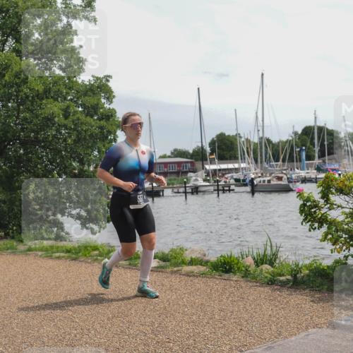 22.06.2025 - Viking Triathlon KatJ http://msf.ph/oto/8129408 22.06.2025 13:56:38 Laufen 551, 630 meine-sportfotos.de