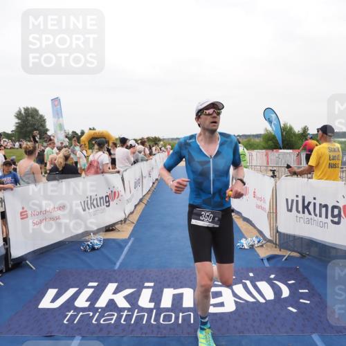 22.06.2025 - Viking Triathlon MichiJ http://msf.ph/oto/8129420 22.06.2025 15:28:31 Ziel 157, 350 meine-sportfotos.de