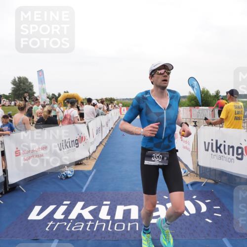22.06.2025 - Viking Triathlon MichiJ http://msf.ph/oto/8129422 22.06.2025 15:28:31 Ziel 157, 350 meine-sportfotos.de