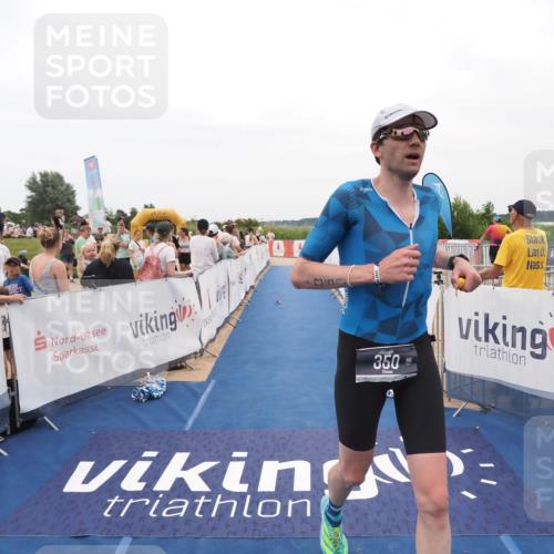 22.06.2025 - Viking Triathlon MichiJ http://msf.ph/oto/8129425 22.06.2025 15:28:32 Ziel 157, 350 meine-sportfotos.de