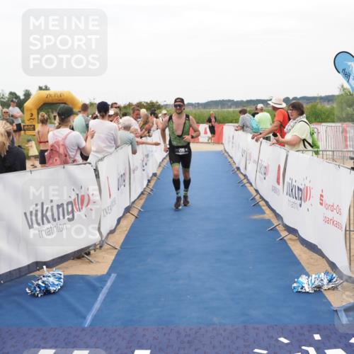 22.06.2025 - Viking Triathlon MichiJ http://msf.ph/oto/8129480 22.06.2025 15:28:48 Ziel 296 meine-sportfotos.de