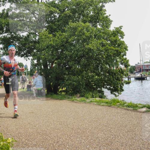 22.06.2025 - Viking Triathlon KatJ http://msf.ph/oto/8129487 22.06.2025 13:57:16 Laufen 90 meine-sportfotos.de