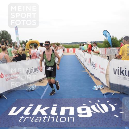 22.06.2025 - Viking Triathlon MichiJ http://msf.ph/oto/8129519 22.06.2025 15:28:50 Ziel 47, 296 meine-sportfotos.de