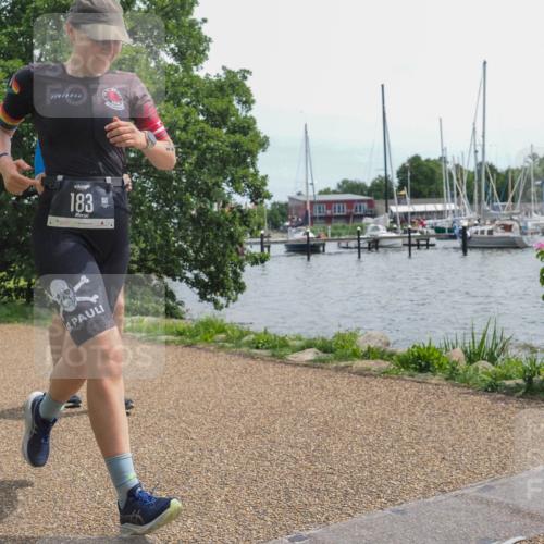 22.06.2025 - Viking Triathlon KatJ http://msf.ph/oto/8129592 22.06.2025 13:57:57 Laufen 183, 422 meine-sportfotos.de