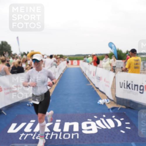 22.06.2025 - Viking Triathlon MichiJ http://msf.ph/oto/8129606 22.06.2025 15:28:57 Ziel 47, 68 meine-sportfotos.de
