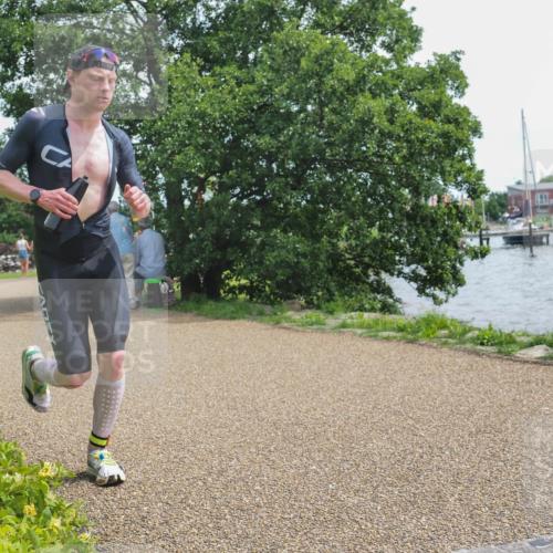 22.06.2025 - Viking Triathlon KatJ http://msf.ph/oto/8129661 22.06.2025 13:58:06 Laufen 399, 526, 638 meine-sportfotos.de