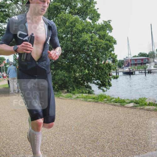 22.06.2025 - Viking Triathlon KatJ http://msf.ph/oto/8129671 22.06.2025 13:58:07 Laufen 526, 638 meine-sportfotos.de