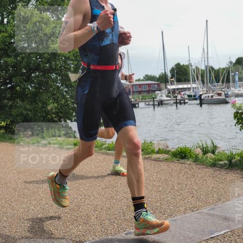 22.06.2025 - Viking Triathlon KatJ http://msf.ph/oto/8129772 22.06.2025 13:58:21 Laufen 17, 337, 463, 485 meine-sportfotos.de