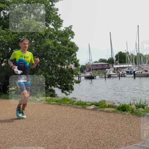 22.06.2025 - Viking Triathlon KatJ http://msf.ph/oto/8129856 22.06.2025 13:58:37 Laufen 29, 348, 372 meine-sportfotos.de