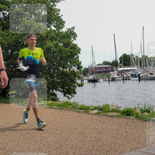 22.06.2025 - Viking Triathlon KatJ http://msf.ph/oto/8129858 22.06.2025 13:58:37 Laufen 29, 348, 372 meine-sportfotos.de