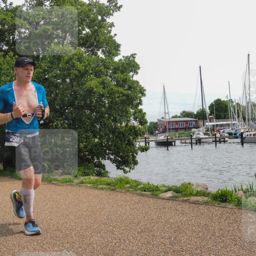 22.06.2025 - Viking Triathlon KatJ http://msf.ph/oto/8129907 22.06.2025 13:59:04 Laufen 287, 298 meine-sportfotos.de