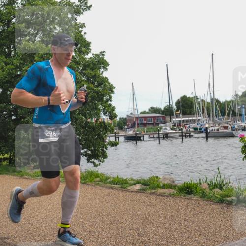 22.06.2025 - Viking Triathlon KatJ http://msf.ph/oto/8129912 22.06.2025 13:59:04 Laufen 287, 298 meine-sportfotos.de