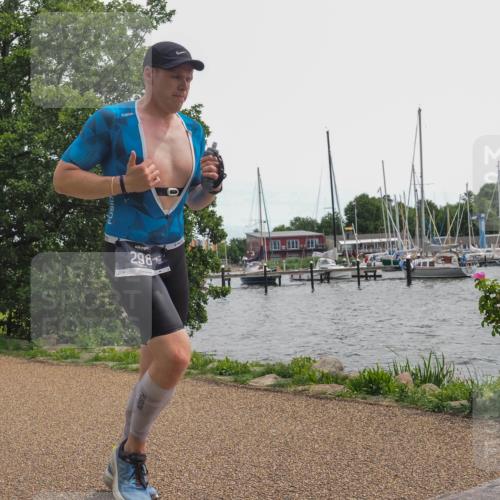 22.06.2025 - Viking Triathlon KatJ http://msf.ph/oto/8129914 22.06.2025 13:59:04 Laufen 287, 298 meine-sportfotos.de