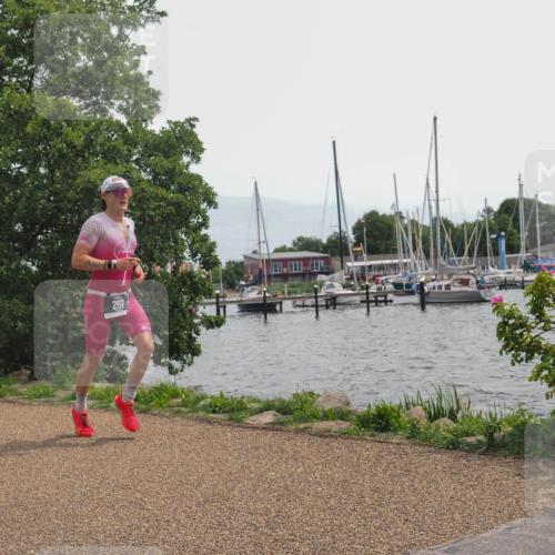 22.06.2025 - Viking Triathlon KatJ http://msf.ph/oto/8129924 22.06.2025 13:59:06 Laufen 287, 298 meine-sportfotos.de