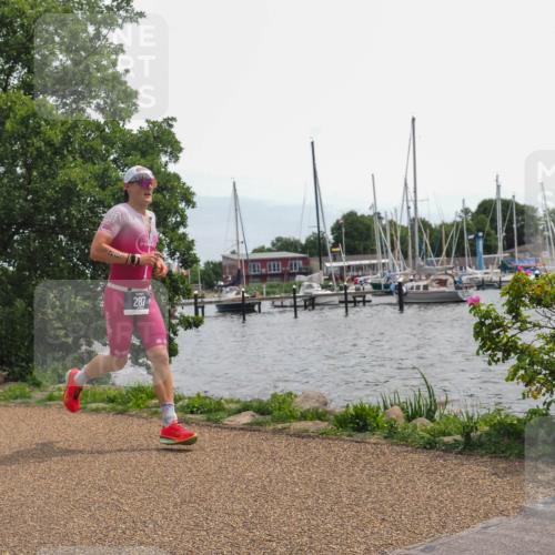 22.06.2025 - Viking Triathlon KatJ http://msf.ph/oto/8129926 22.06.2025 13:59:06 Laufen 287, 298 meine-sportfotos.de