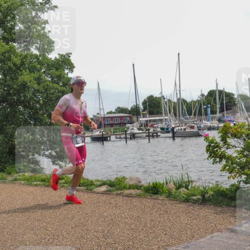 22.06.2025 - Viking Triathlon KatJ http://msf.ph/oto/8129928 22.06.2025 13:59:06 Laufen 287, 298 meine-sportfotos.de