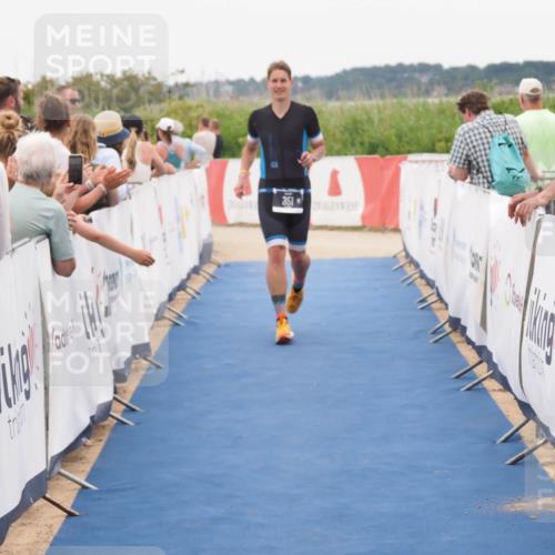 22.06.2025 - Viking Triathlon MichiJ http://msf.ph/oto/8129982 22.06.2025 15:29:50 Ziel 351 meine-sportfotos.de