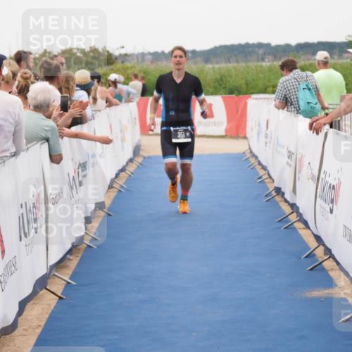 22.06.2025 - Viking Triathlon MichiJ http://msf.ph/oto/8129991 22.06.2025 15:29:51 Ziel 351 meine-sportfotos.de