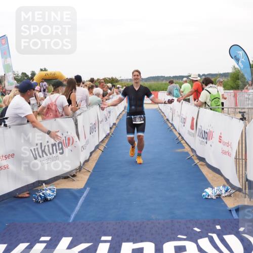 22.06.2025 - Viking Triathlon MichiJ http://msf.ph/oto/8130024 22.06.2025 15:29:53 Ziel 351 meine-sportfotos.de