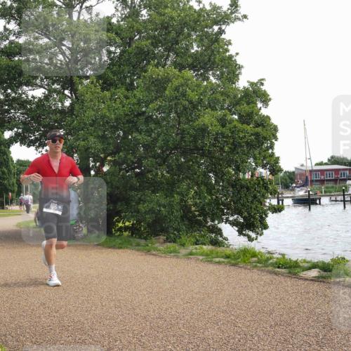 22.06.2025 - Viking Triathlon KatJ http://msf.ph/oto/8130059 22.06.2025 14:00:10 Laufen 106, 346 meine-sportfotos.de