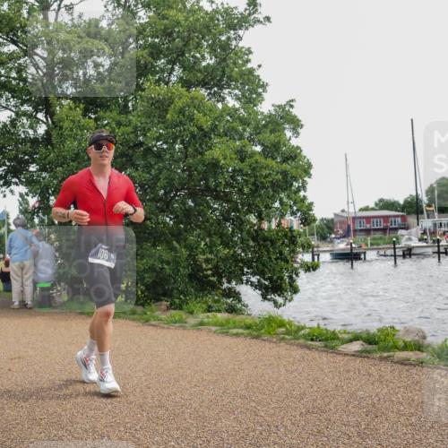 22.06.2025 - Viking Triathlon KatJ http://msf.ph/oto/8130067 22.06.2025 14:00:10 Laufen 106, 346 meine-sportfotos.de