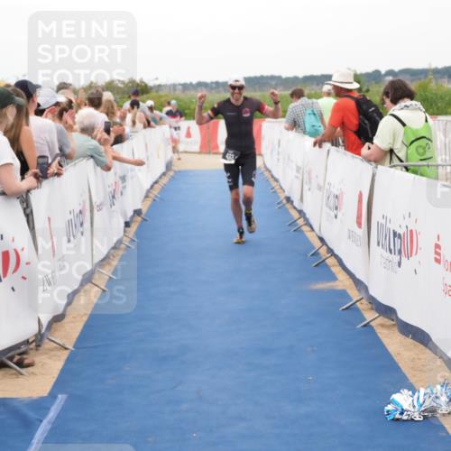 22.06.2025 - Viking Triathlon MichiJ http://msf.ph/oto/8130081 22.06.2025 15:30:04 Ziel 433 meine-sportfotos.de