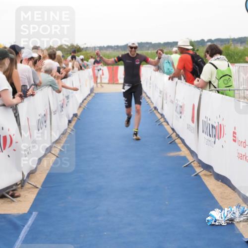 22.06.2025 - Viking Triathlon MichiJ http://msf.ph/oto/8130084 22.06.2025 15:30:04 Ziel 433 meine-sportfotos.de