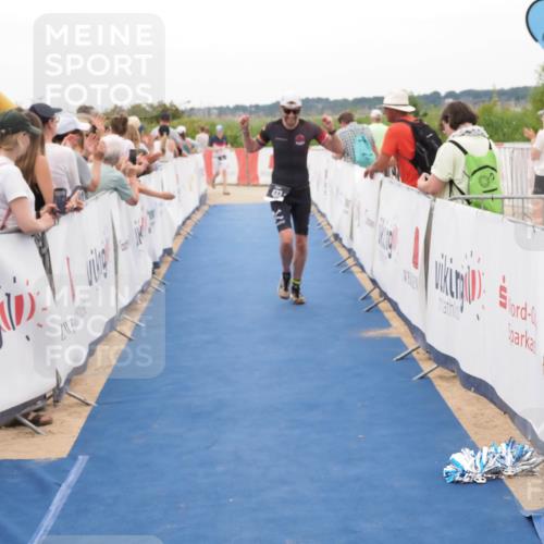 22.06.2025 - Viking Triathlon MichiJ http://msf.ph/oto/8130086 22.06.2025 15:30:05 Ziel 433 meine-sportfotos.de
