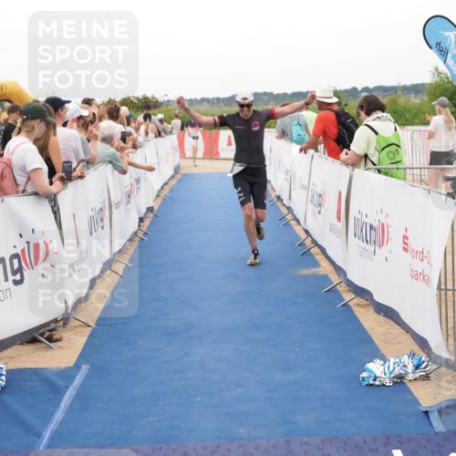 22.06.2025 - Viking Triathlon MichiJ http://msf.ph/oto/8130090 22.06.2025 15:30:05 Ziel 433 meine-sportfotos.de